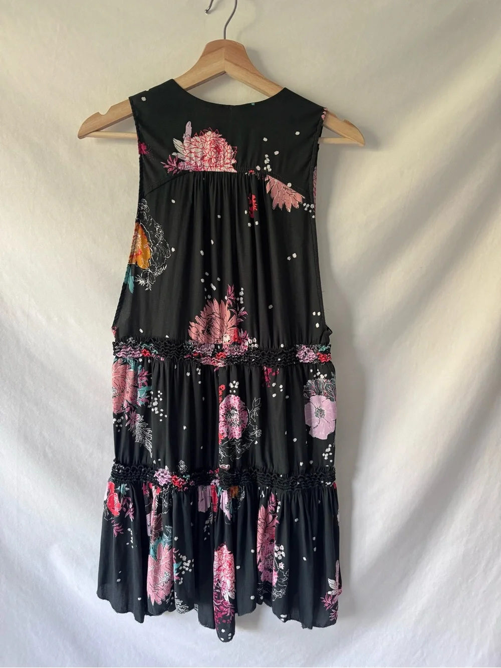 Free People Floral Tunic Dress Small Black Boho Tiered Mini Babydoll Sleeveless